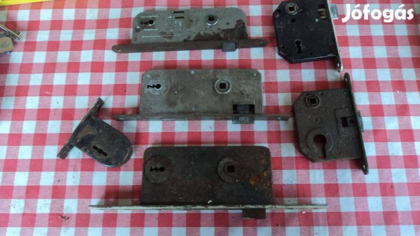 Zárak kulcs nélkül (Csomagban)