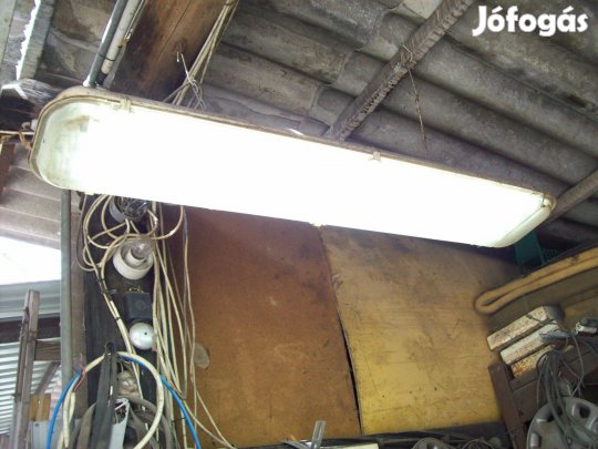 Zárt fénycső armatúrák eladók