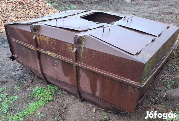 Zárt szemetes konténer