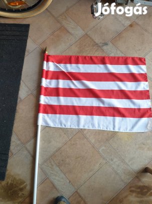 Zászlók eladó több méretben 6 db