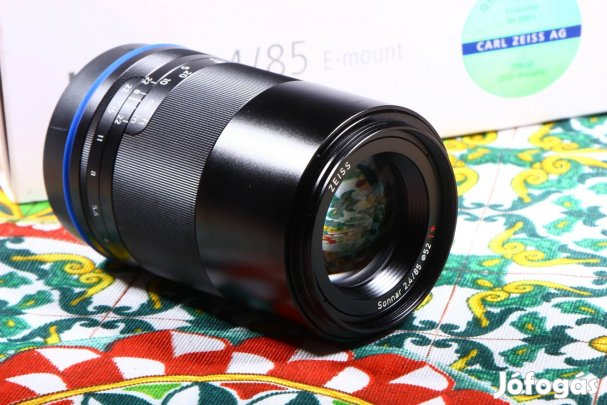 Zeiss Loxia Sonnar 2.4 85mm Sony E objektív 