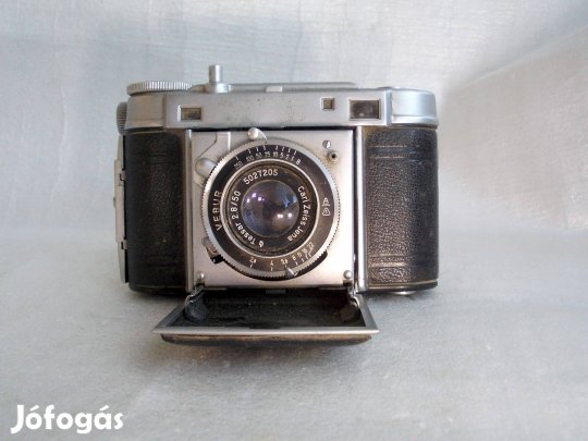 Zeiss Tessar f:2,8/50mm objektíves Certo fényképezőgép