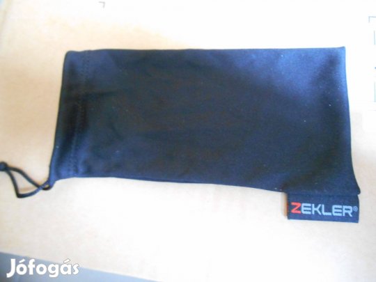 Zekler szemüvegtartó