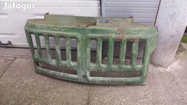 Zil 131 hűtőmaszk díszrács