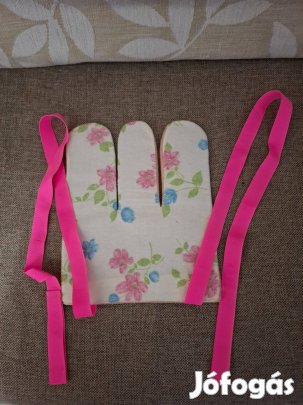 Zokni felhúzó segéd