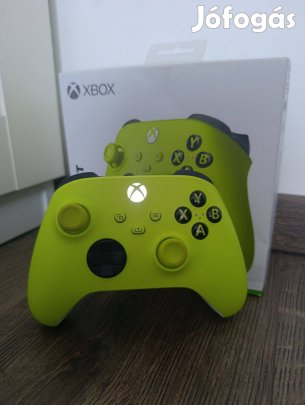 Zöld Xbox Series kontroller