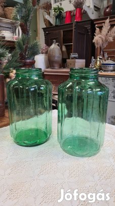 Zöld bordázott befőtteaüveg