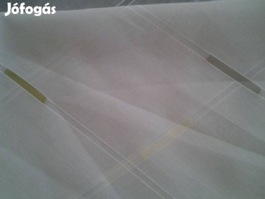 Zöld csíkos mintás függöny (2,7m x 3m)
