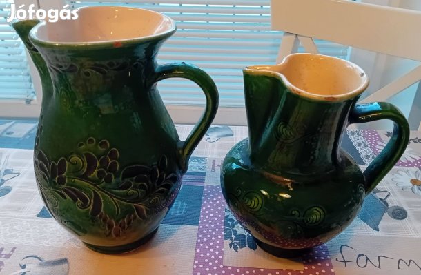 Zöld mázas népi kerámia kancsó 2 db