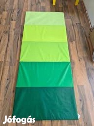 Zold osszehajthato szivacsos szonyeg tornaszonyeg