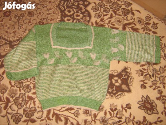 Zöld rövid ujjú pulóver