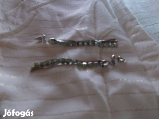 Zöld strasszköves bizsu fülbevaló