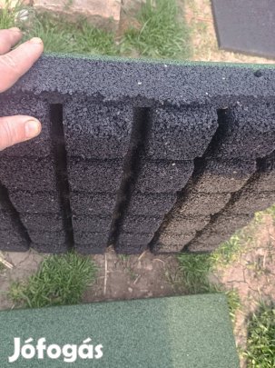 Zöld színű gumilapok eladók