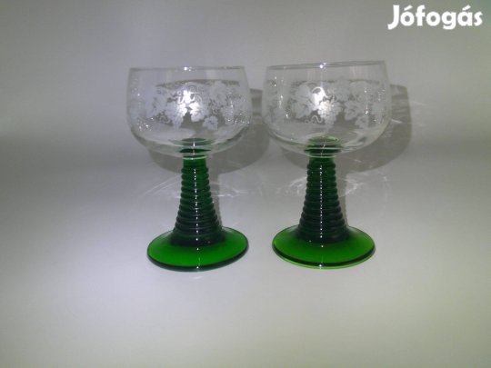 Zöld talpas csiszolt üveg boros pohár ( 2 db., 1 dl.-es )