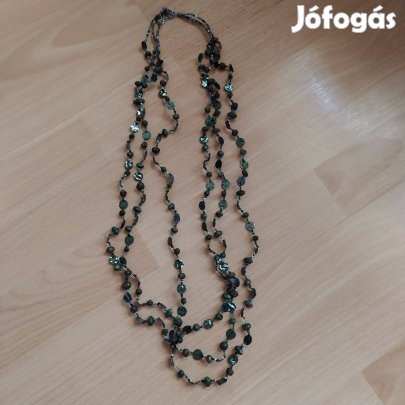 Zöld többsoros nyaklánc