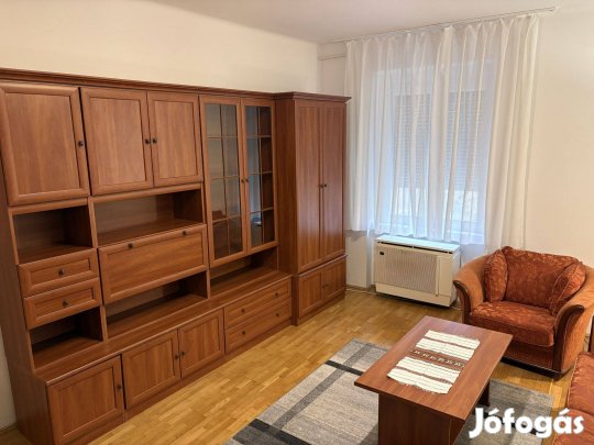 Zöldövezeti 2 szobás lakás