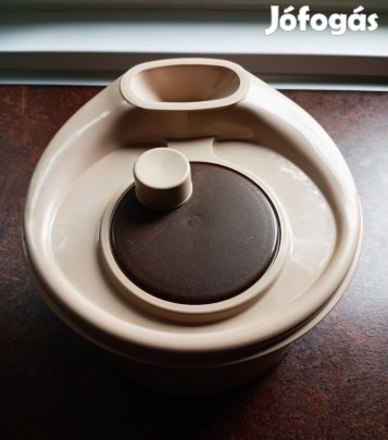 Zöldség,gyümölcs és saláta centrifuga