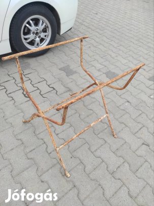 Zomâncos fürdetőkâd âlvâny