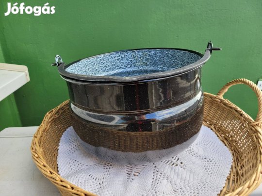 Zománcos vasfüles halfőző bogrács