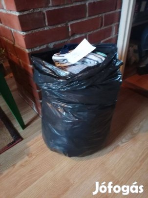 Zsák gyerek ruha eladó
