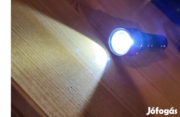 Zseblámpa Elemlámpa lámpa Cree LED túra horgász újszerű