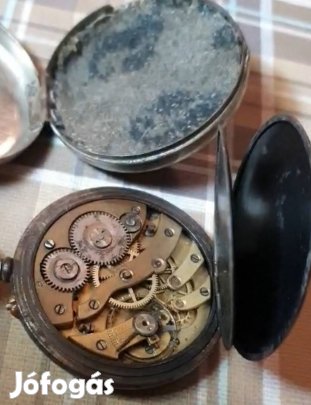 Zseborák egyben eladó 15 ezer Ft ( Pécs kertváros )