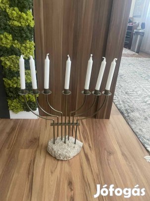 Zsidó vallású gyertyatartó
