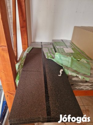 Zsindely piros téglalap alakú tetőfedő anyag