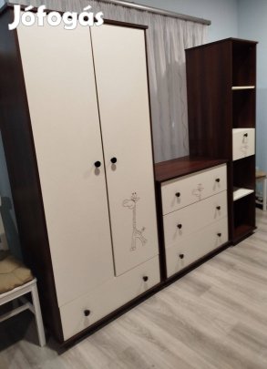 Zsiráfmintás gyermek szekrénysor