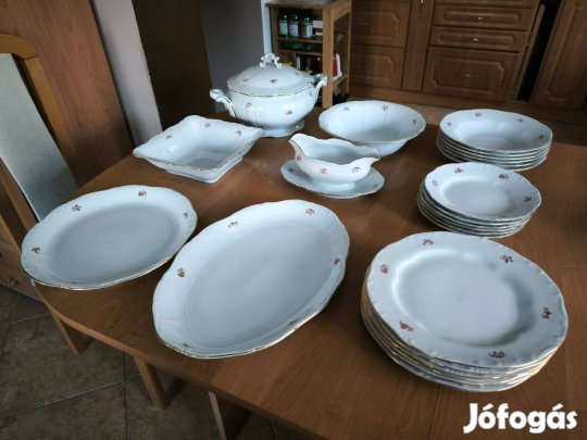 Zsolnay 24 részes étkészlet rocaille mintás aranyozott szegéllyel