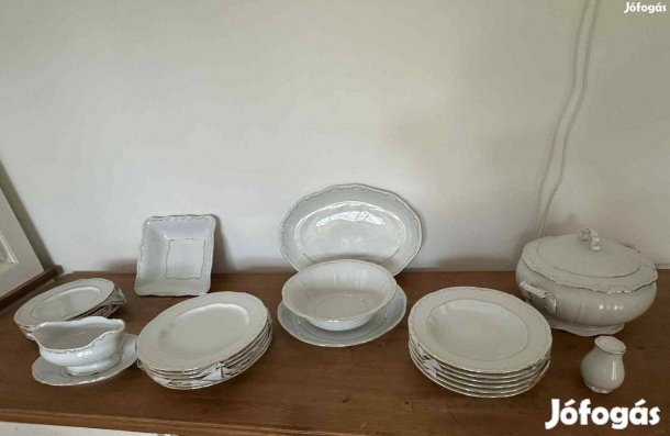 Zsolnay Aranytoll étkészlet, 25 darabos vacsoraszerviz