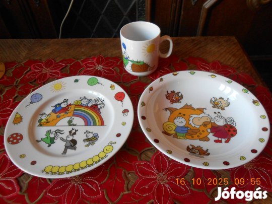 Zsolnay Bogyó és Babóca gyerek étkészlet dobozában