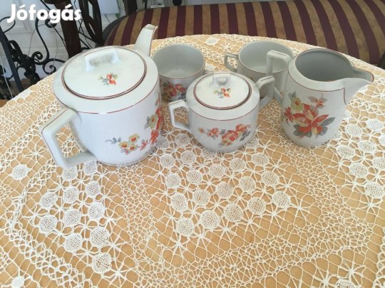 Zsolnay Iris (Kolozsvár) teáskészlet (5 db.)