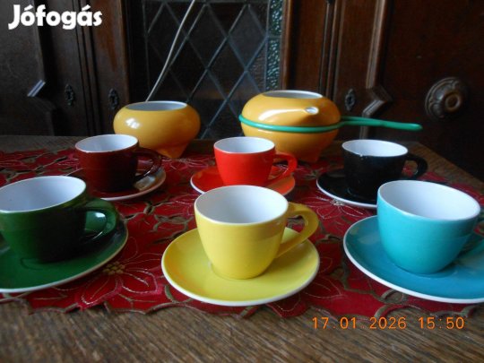 Zsolnay Várdeák kávéskészlet, ritka festéssel, extrém ritka