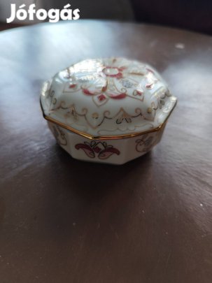 Zsolnay bonbonier