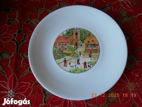 Zsolnay jelenetes tányér