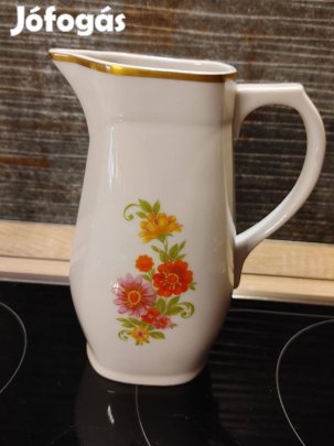 Zsolnay kancsó porcelán