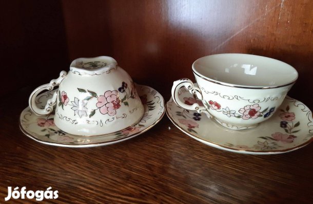 Zsolnay kézzel festett kávés csésze pár eladó Pécsen