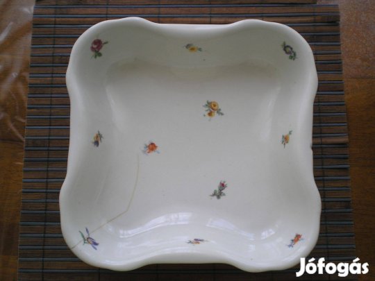 Zsolnay köretes, négyszögletes régi kínáló tál virágos