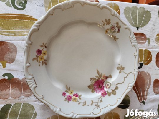 Zsolnay lapos tányérok 