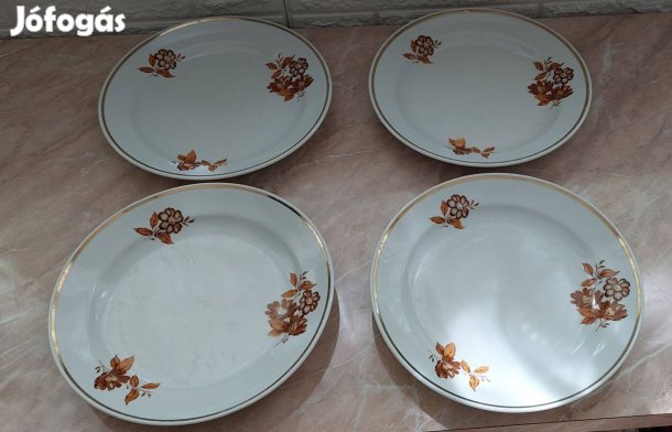 Zsolnay lapostányér