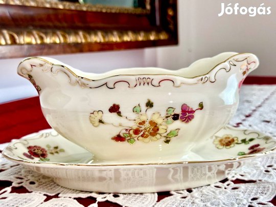 Zsolnay pillangó mintas szószos kínáló