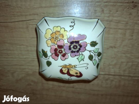Zsolnay pillangós bonbonier eladó Pécsen