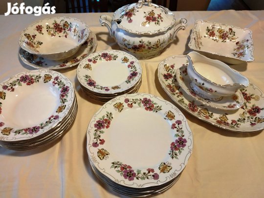 Zsolnay pillangós étkészlet