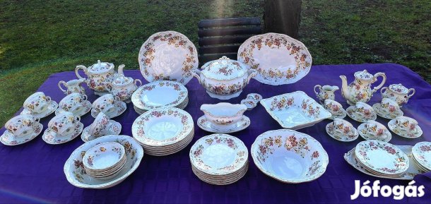 Zsolnay pillangós nagy étkészlet