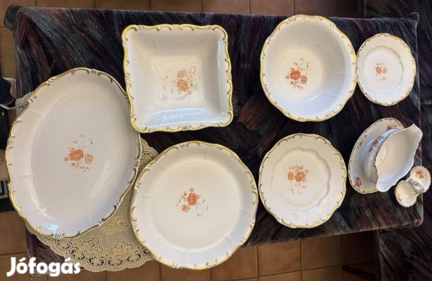 Zsolnay porcelán étkészlet, rózsa mintás