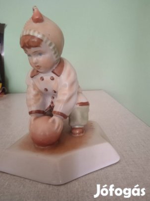 Zsolnay porcelán figura jelzett gyermek Sinkó 60as évekből