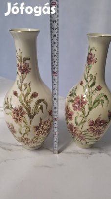 Zsolnay porcelán vázák