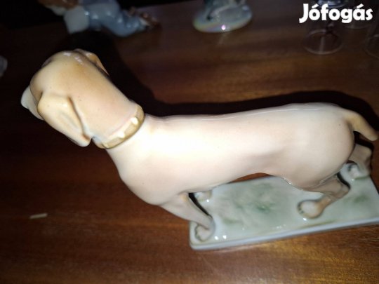 Zsolnay porcelán vizsla eladó