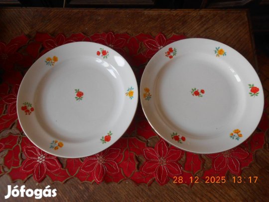 Zsolnay rózsa mintás lapos tányér